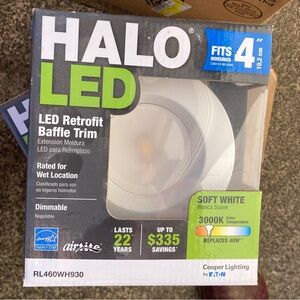 2 NEW Halo LED Retrofit Trim in White